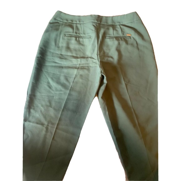 White House Black Market WOMENS Crop Leg PANTS SIZE 6 Green Cuffed Work BX - Picture 2 of 4